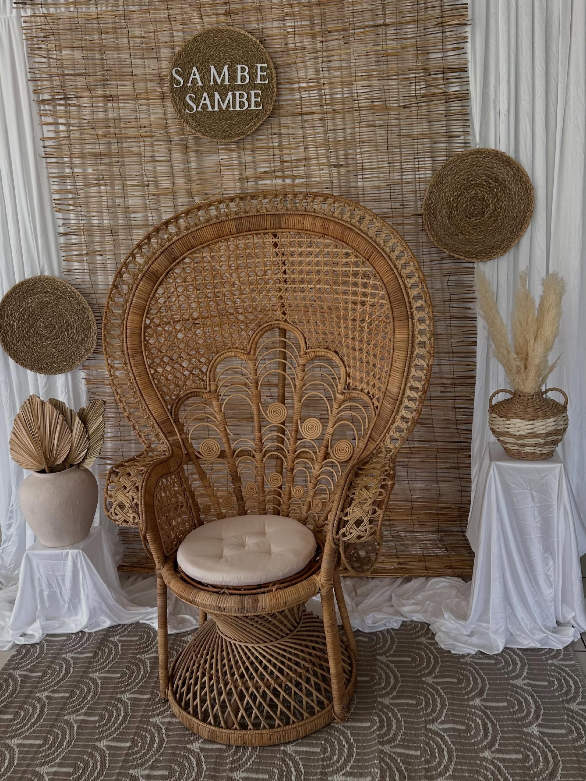 Art de la table dans des tons naturels
